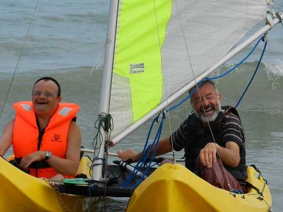 catamaran voile adaptée handicap Bretagne
